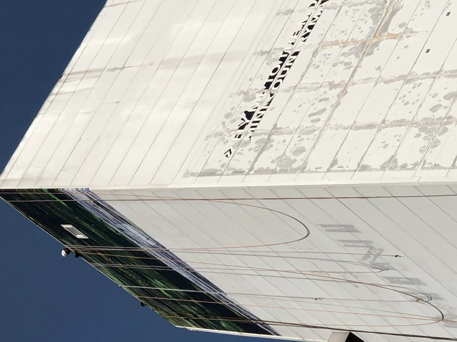 ARTPROJECT5 MINI SHOWROOM OOH TOWER — Minseok Kang Collaboration 1