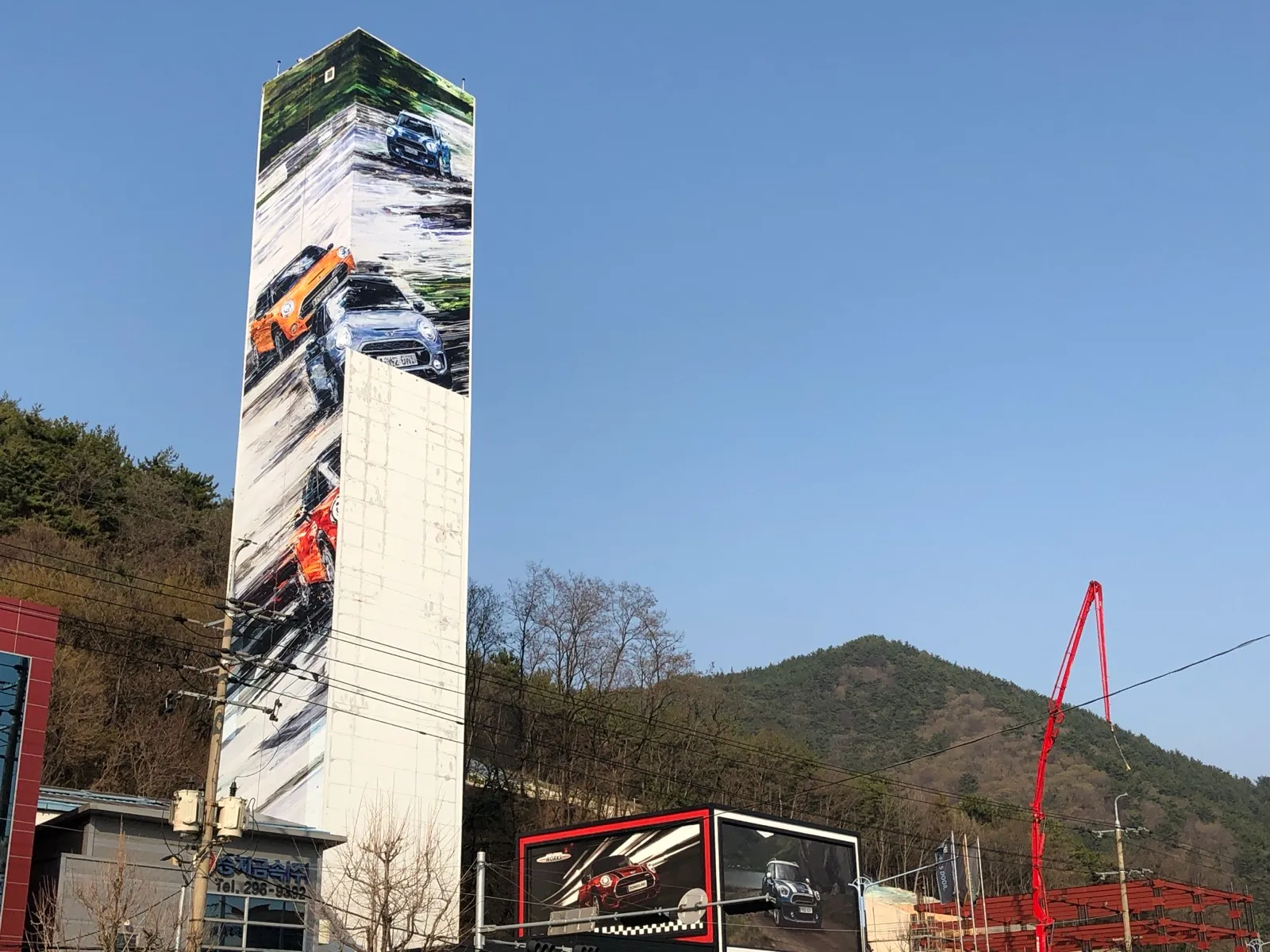 ARTPROJECT5 MINI SHOWROOM OOH TOWER — Minseok Kang Collaboration 3