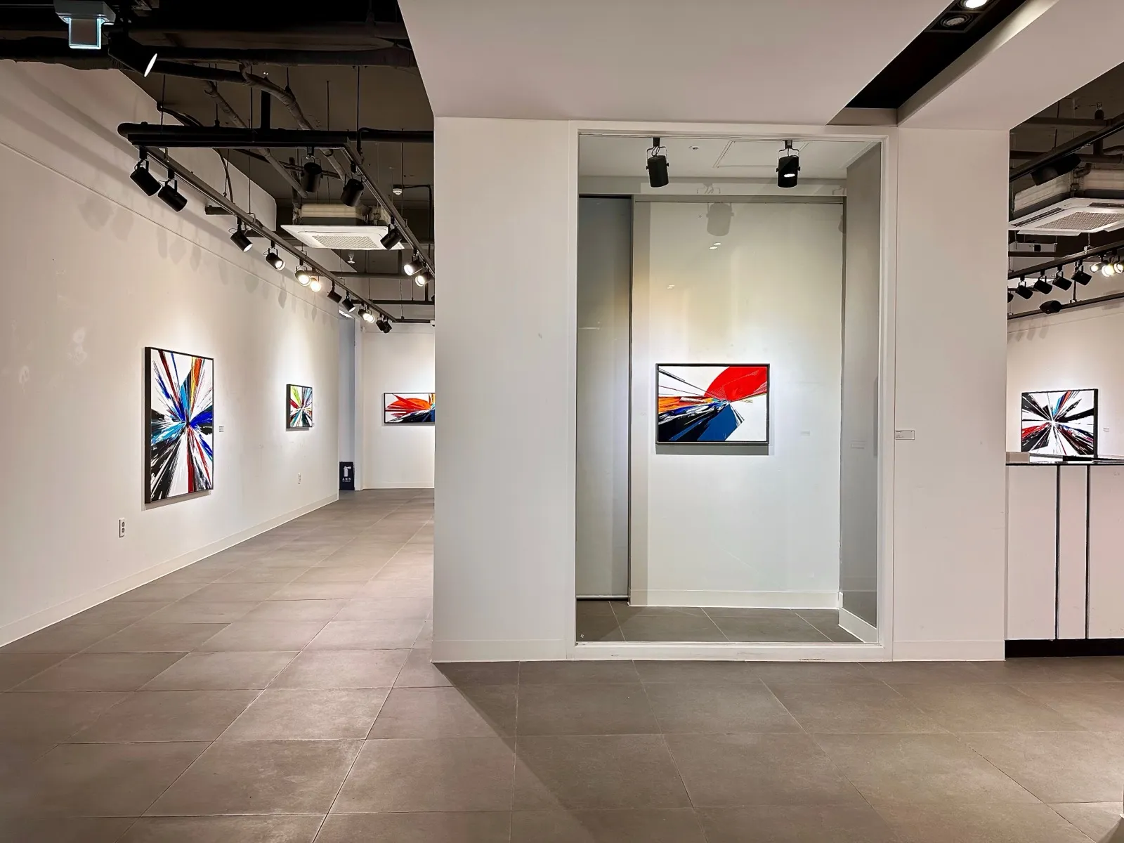 Minseok Kang’s 12th Solo Exhibition · The Big Bang : Identity No.2 — BNK Busan Bank Gallery 2