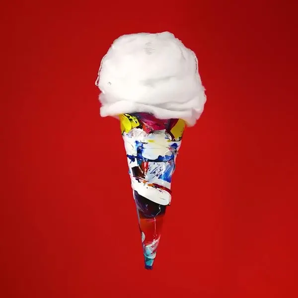 Minseok Kang, Ice Cream No.07 — A single-channel video of an ice cream form playing on loop, Single-channel video
