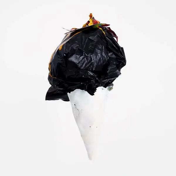 Minseok Kang, Ice Cream No.09 — A single-channel video of an ice cream form playing on loop, Single-channel video