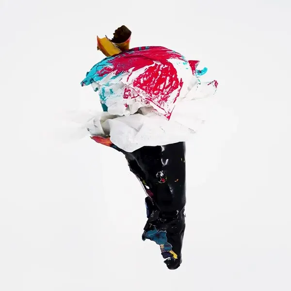 Minseok Kang, Ice Cream No.10 — A single-channel video of an ice cream form playing on loop, Single-channel video