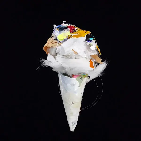Minseok Kang, Ice Cream No.33 — A single-channel video of an ice cream form playing on loop, Single-channel video