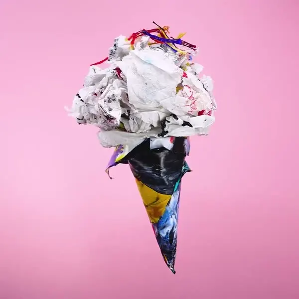 Minseok Kang, Ice Cream No.52 — A single-channel video of an ice cream form playing on loop, Single-channel video