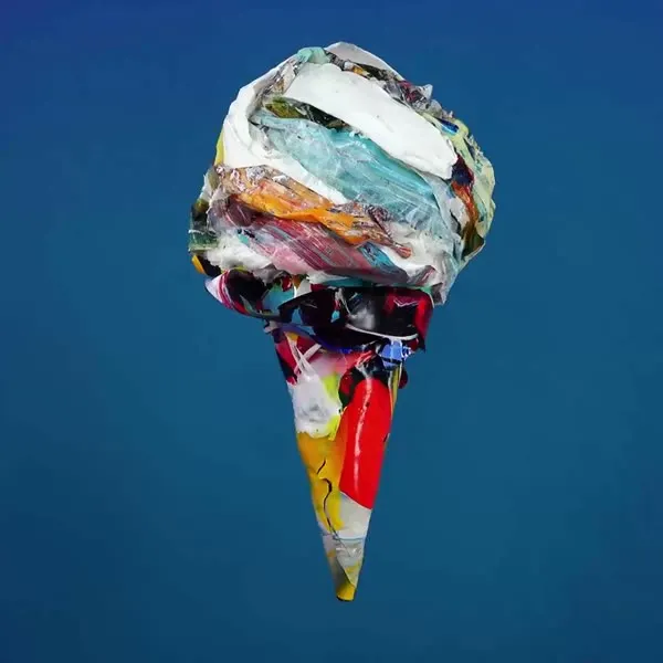 Minseok Kang, Ice Cream No.67 — A single-channel video of an ice cream form playing on loop, Single-channel video